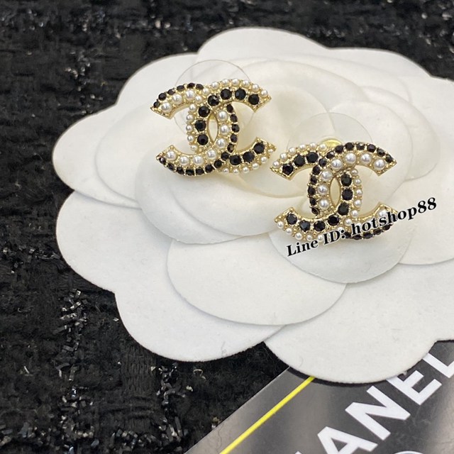 Chanel專櫃新款飾品耳吊 香奈兒雙c logo鑲滿黑色水鑽耳環耳釘 zgb1800